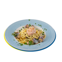 Pasta vongole Veraci e tartare di gambero